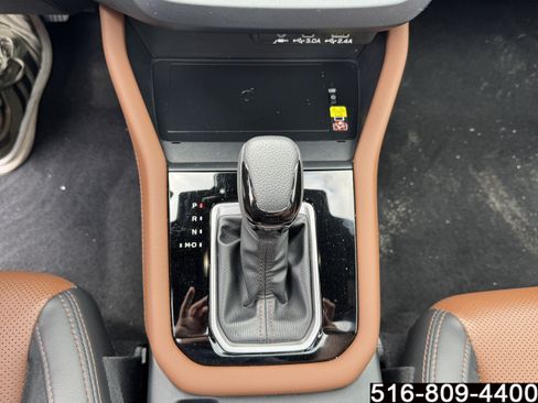 Used 2025 Subaru Forester Touring AWD/4WD image 22