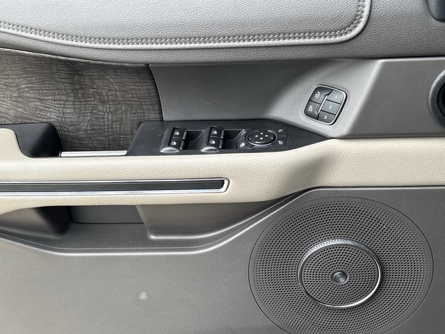 Used 2021 Ford Expedition Max Limited RWD image 23