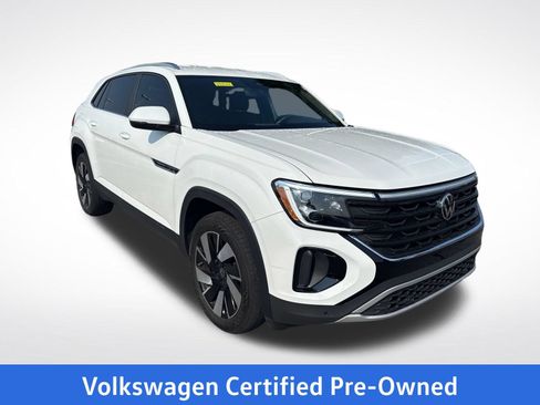 Certified 2024 Volkswagen Atlas Cross Sport SE AWD/4WD image 8