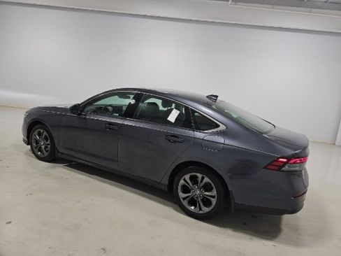 Certified 2023 Honda Accord EX image 7