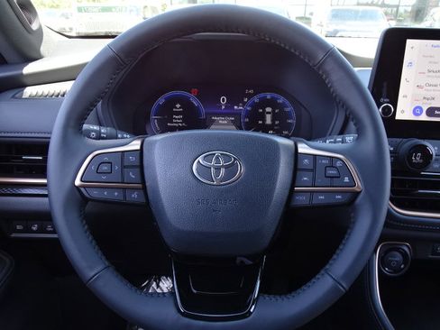 New 2026 Toyota Grand Highlander Limited AWD/4WD image 16