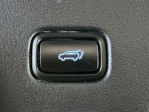 Used 2024 Hyundai Palisade SEL w/ Premium Package image 33