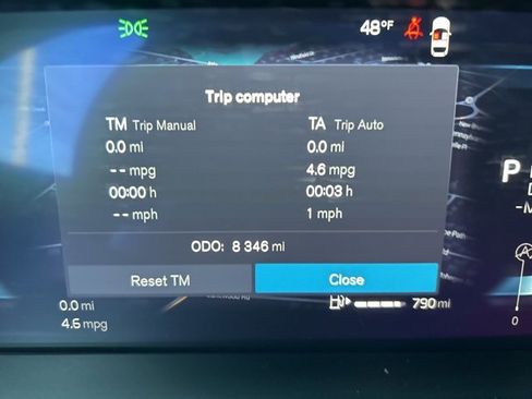 Used 2025 Volvo V60 B5 Cross Country Plus image 21