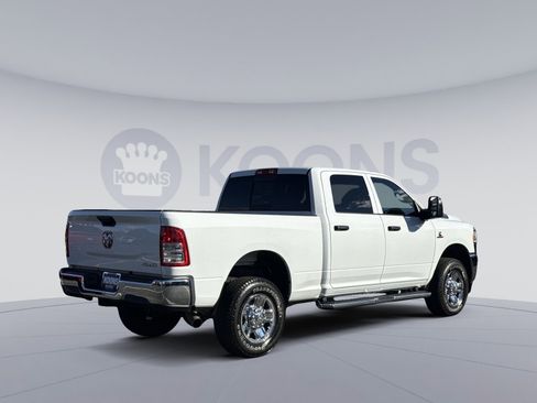 Used 2024 RAM 2500 Tradesman w/ Chrome Appearance Group image 7