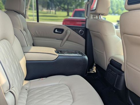 Used 2023 Nissan Armada Platinum w/ Captain's Chairs Package AWD/4WD image 38