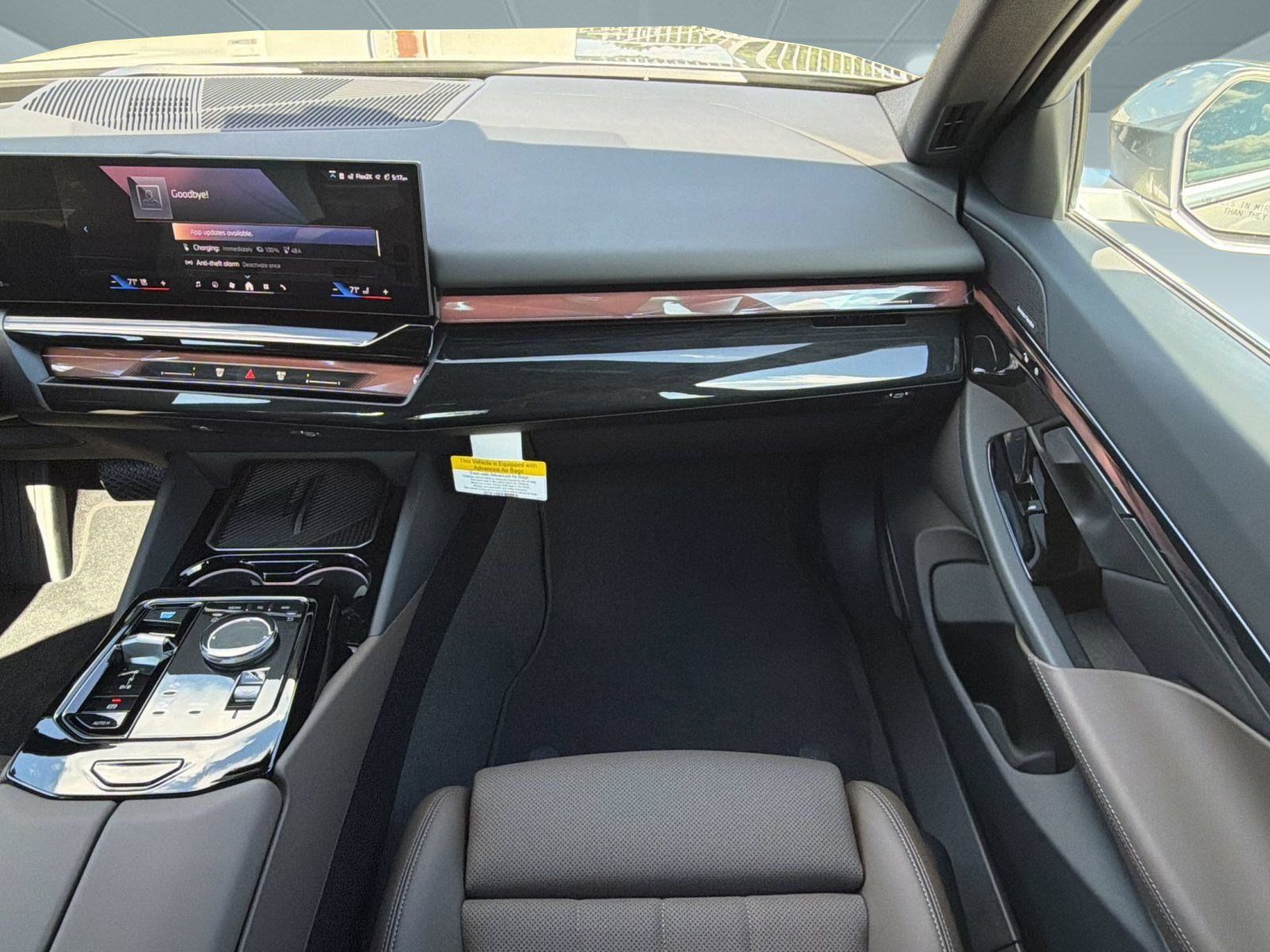 New 2027 BMW i5 eDrive40 w/ Premium Package RWD image 30