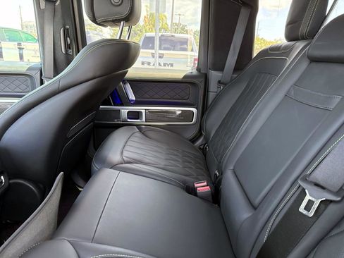 Certified 2022 Mercedes-Benz G 63 AMG 4MATIC image 15