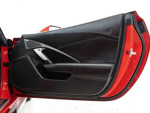 Used 2015 Chevrolet Corvette Z06 w/ 3LZ Preferred Equipment Group image 24