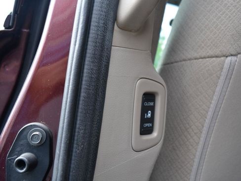 Used 2015 Honda Odyssey EX image 15