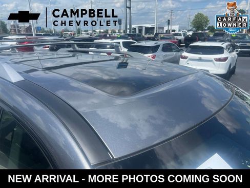 Used 2025 Nissan Pathfinder Platinum AWD/4WD image 9