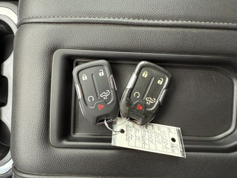 Used 2019 Chevrolet Silverado 1500 LT Trail Boss image 37