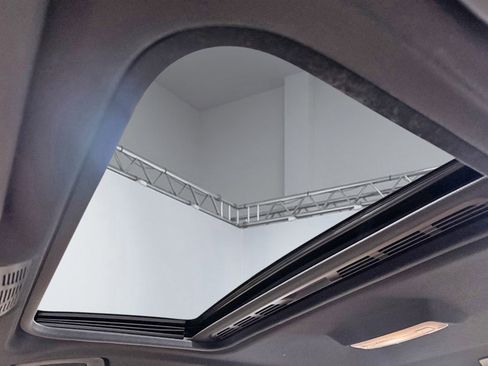 Used 2016 BMW 328i xDrive Sedan image 18