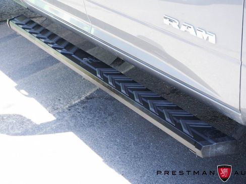 Used 2024 RAM 3500 Laramie AWD/4WD image 7