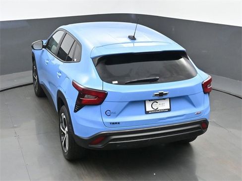 Certified 2024 Chevrolet Trax RS w/ Driver Confidence Package image 41