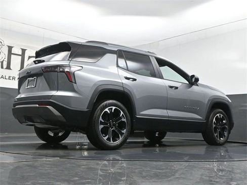 New 2026 Chevrolet Equinox LT image 11