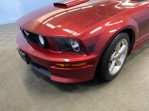 Used 2007 Ford Mustang GT image 40