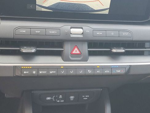 New 2026 Kia K4 LX FWD image 17