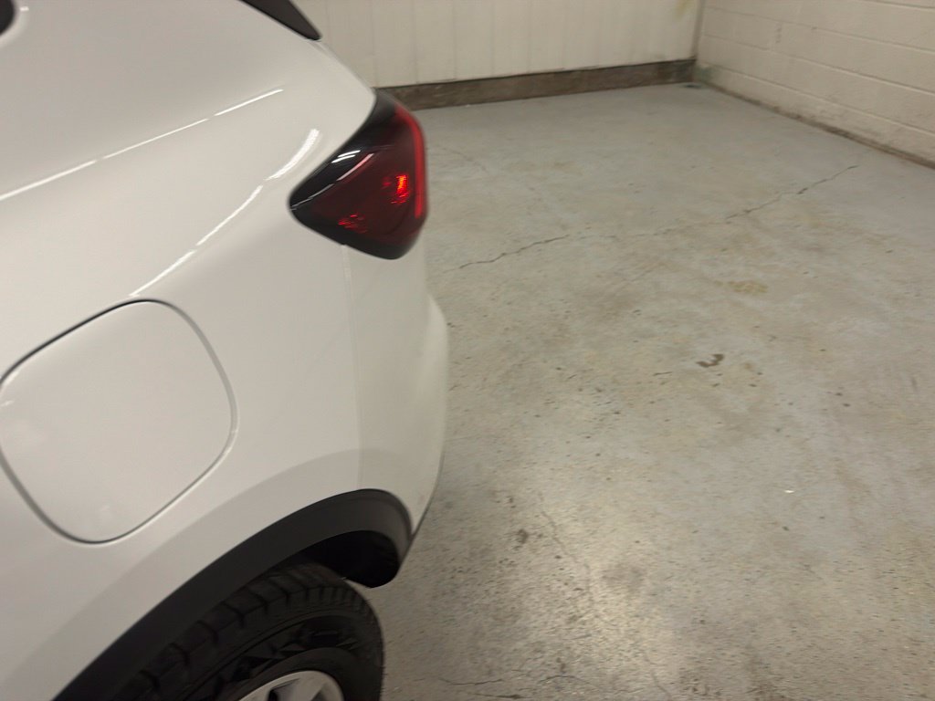 Certified 2025 Ford Escape Active AWD/4WD image 12