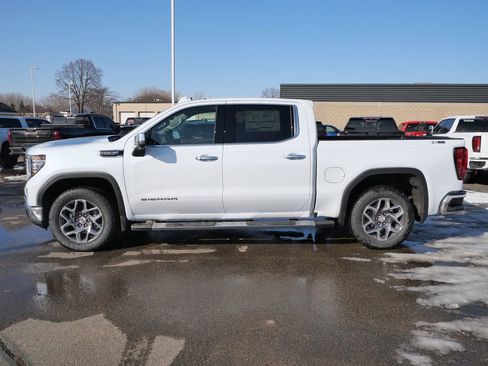 New 2026 GMC Sierra 1500 SLT w/ SLT Premium Plus Package image 6