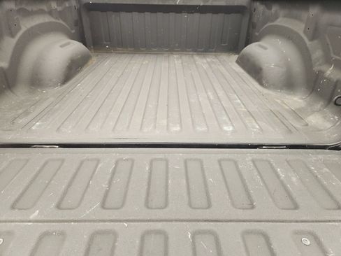 Used 2023 RAM 1500 Lone Star AWD/4WD image 32