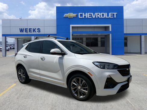 Used 2023 Buick Encore GX Select w/ Sport Touring Package image 1