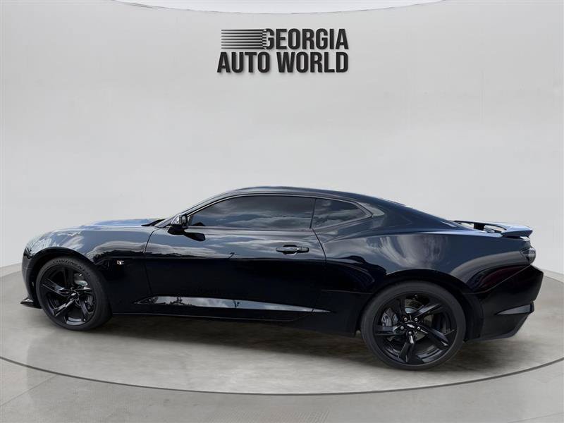 Used 2019 Chevrolet Camaro SS RWD image 10