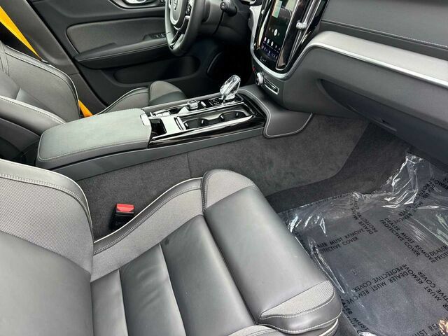 Used 2023 Volvo V60 T8 Polestar AWD/4WD image 19