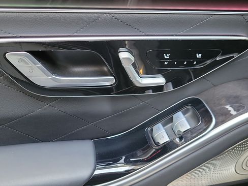 Used 2023 Mercedes-Benz S 580 4MATIC Sedan image 17