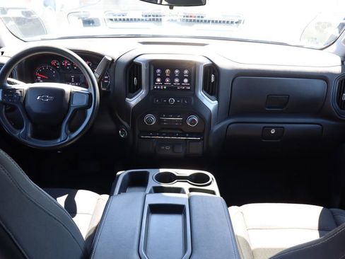 Used 2025 Chevrolet Silverado 1500 Custom Trail Boss image 14