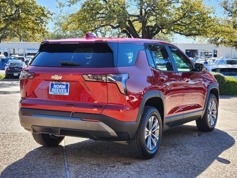 Used 2026 Chevrolet Equinox LT image 7