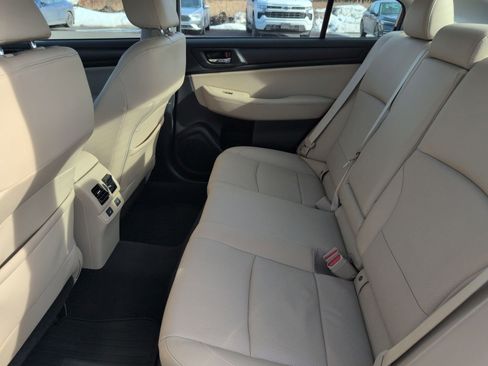 Used 2017 Subaru Legacy 2.5i Limited image 26