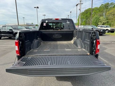 Used 2018 Ford F150 XLT w/ Equipment Group 302A Luxury AWD/4WD image 8