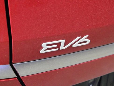 Used 2022 Kia EV6 Wind w/ Wind Technology Package image 36