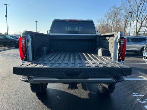 Used 2024 GMC Sierra 2500 Denali Ultimate image 16