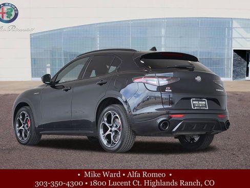 New 2025 Alfa Romeo Stelvio Sprint image 3