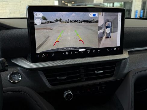 New 2026 Ford Explorer Platinum RWD image 43