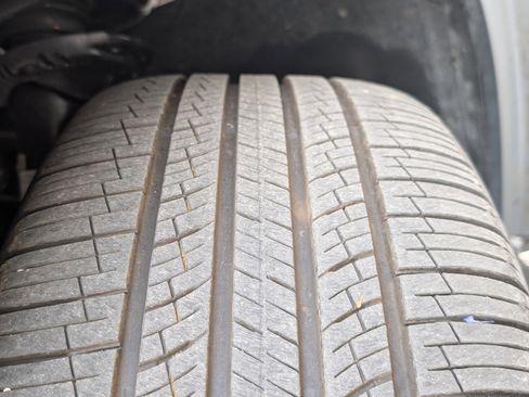 Used 2025 Volkswagen Atlas Cross Sport SEL image 37