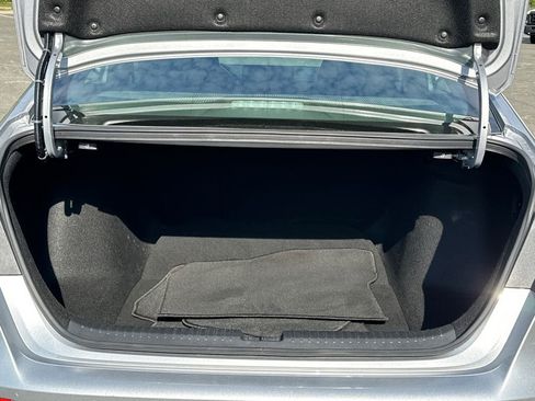 Used 2023 Honda Accord Sport image 6