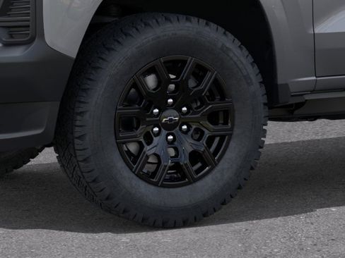 New 2026 Chevrolet Colorado W/T w/ WT Custom Package RWD image 9