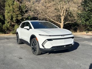 New 2026 Chevrolet Equinox EV LT AWD/4WD video 2