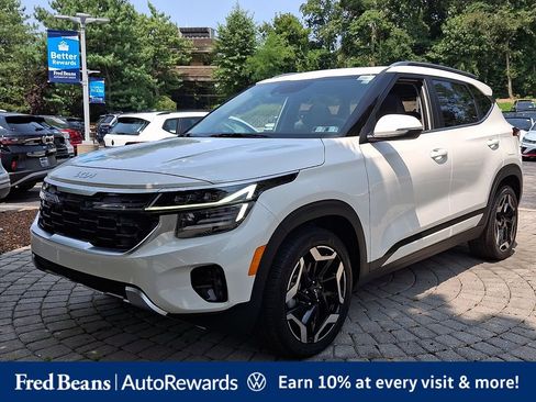 Used 2024 Kia Seltos SX w/ SX Sunroof Package AWD/4WD image 3