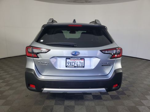 Used 2025 Subaru Outback Touring XT w/ Tech Package 2 AWD/4WD image 5