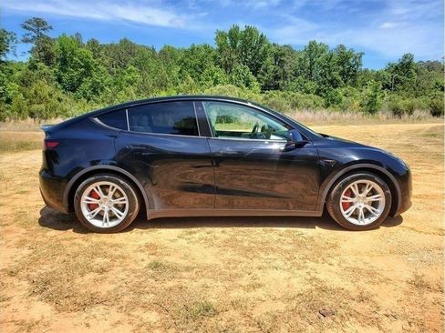 Used 2021 Tesla Model Y Performance AWD/4WD image 8