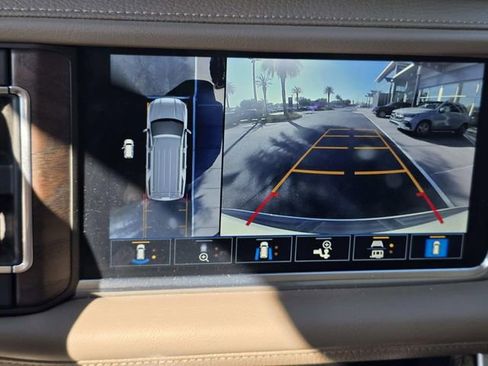 Used 2021 GMC Yukon Denali w/ Denali Ultimate Package image 22