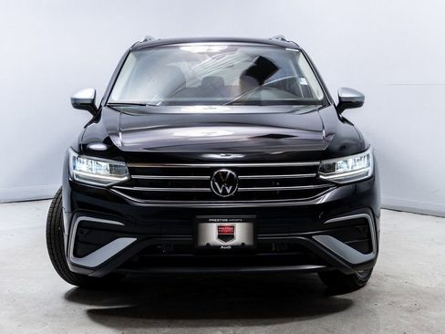 Used 2024 Volkswagen Tiguan Wolfsburg Edition w/ Panoramic Sunroof Package image 10