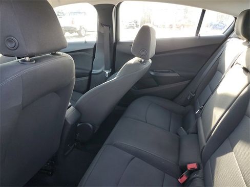 Used 2018 Chevrolet Cruze LT image 7
