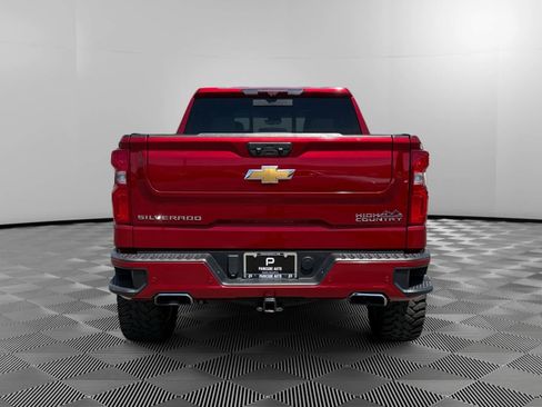 Used 2022 Chevrolet Silverado 1500 High Country w/ Technology Package AWD/4WD image 4