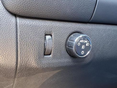 Used 2019 Chevrolet Colorado LT w/ LT Convenience Package image 14