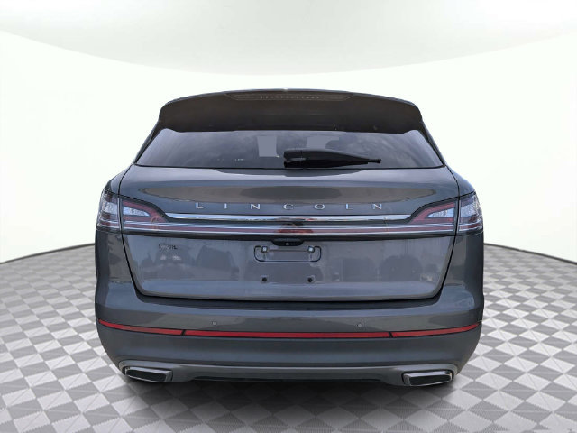 Used 2022 Lincoln Nautilus Reserve w/ Monochromatic Package FWD image 3