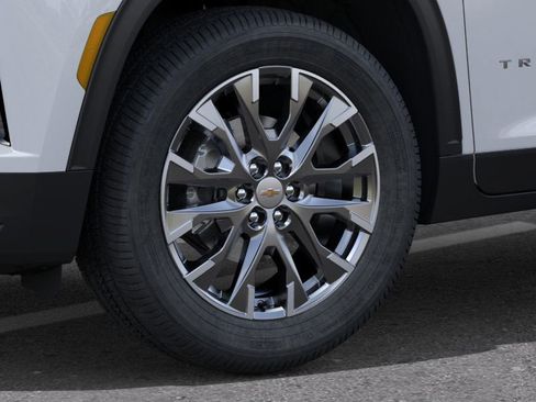 New 2026 Chevrolet Traverse LT w/ Sun and Wheel Package AWD/4WD image 33